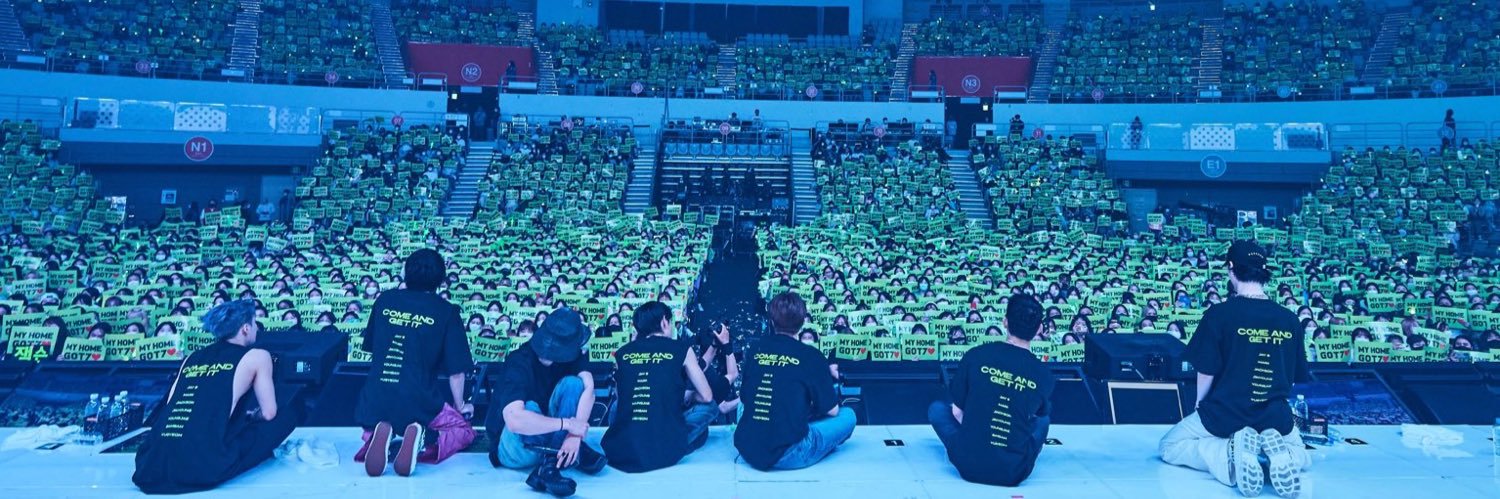 chutimon_10's profile banner image