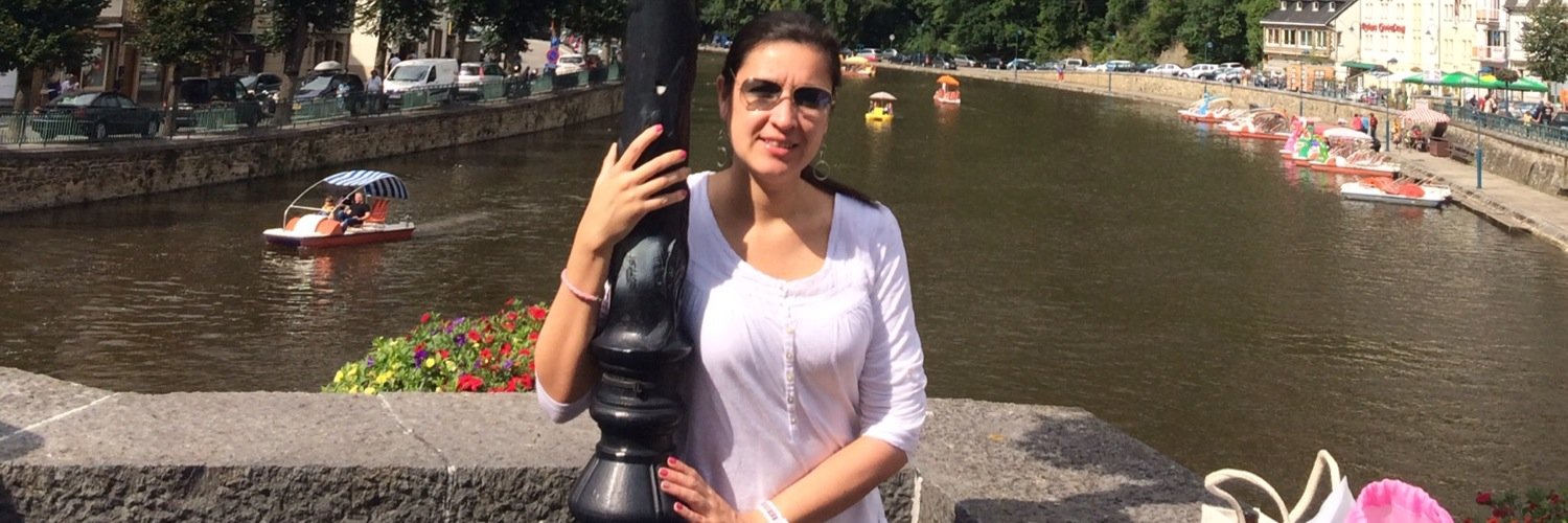 Alyae22's profile banner image