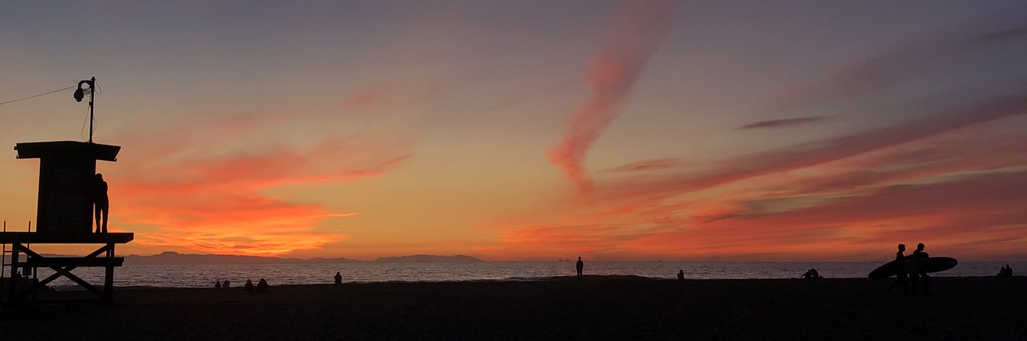 celinevanney's profile banner image