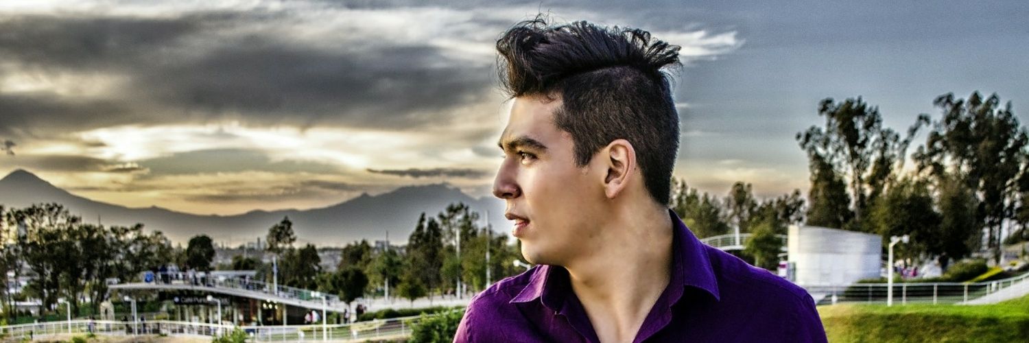 charly_landa's profile banner image