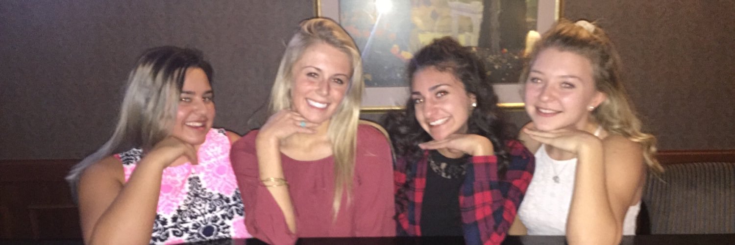 lexi_shah's profile banner image
