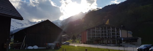 ax_track Profile Banner