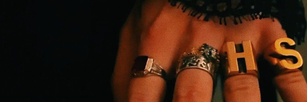 ౨ৎ v banner