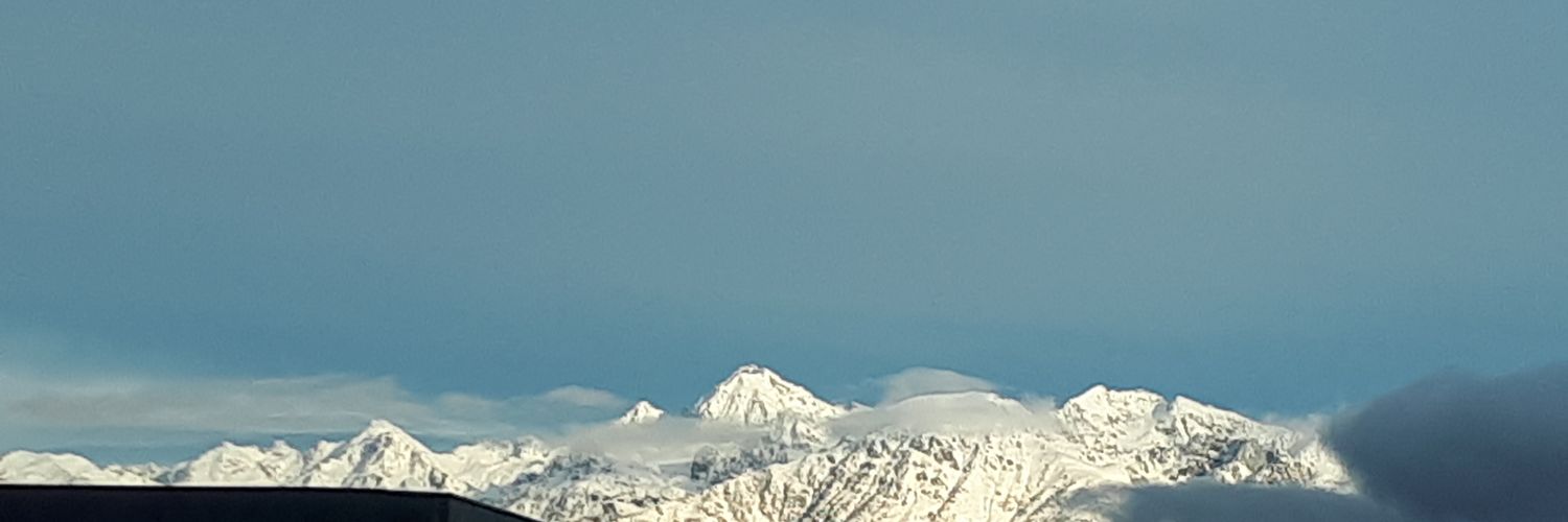 UltimeCode42's profile banner image