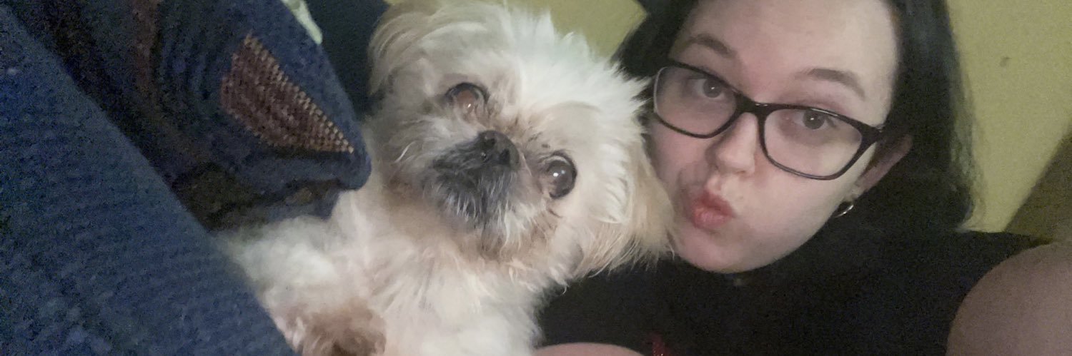 alllynicolee's profile banner image