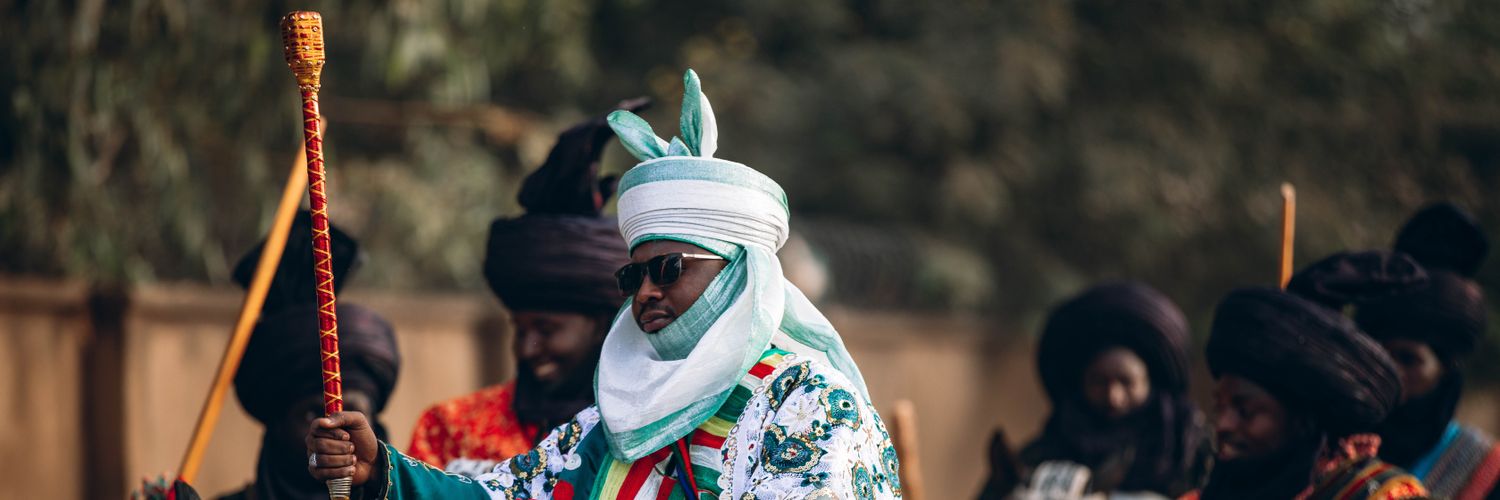 Mr. Velcroz 🦅 banner