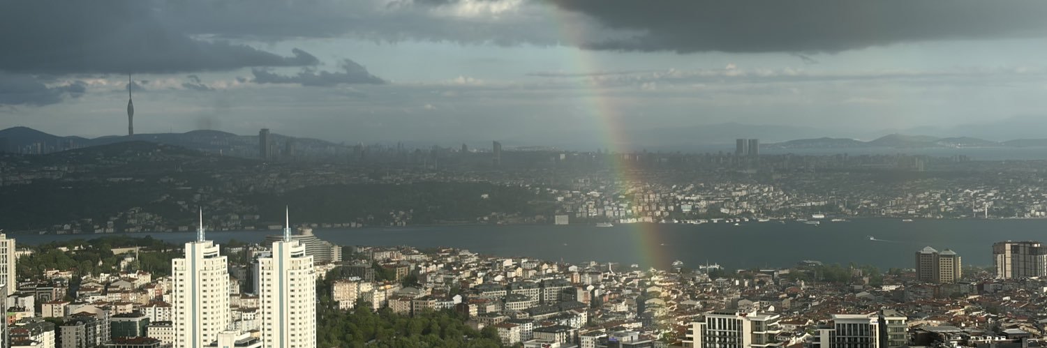 arnldn's profile banner image