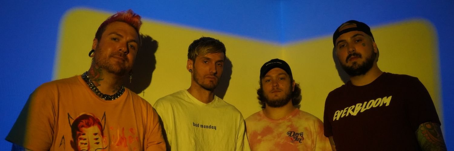 snoopycap's profile banner image