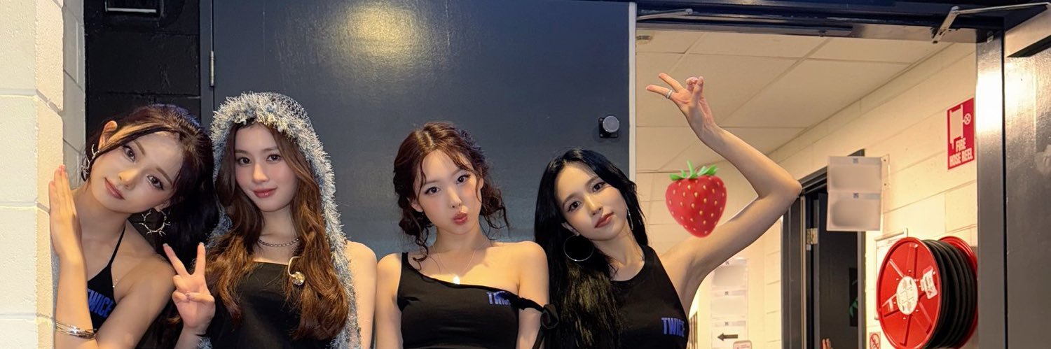 𝗽𝗹𝗲𝗻𝗴𝗹𝘆𝘆 ᥥ⑅ᥥ🥕 banner