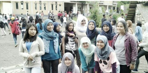 Alya Yofi Fuah Dita  banner