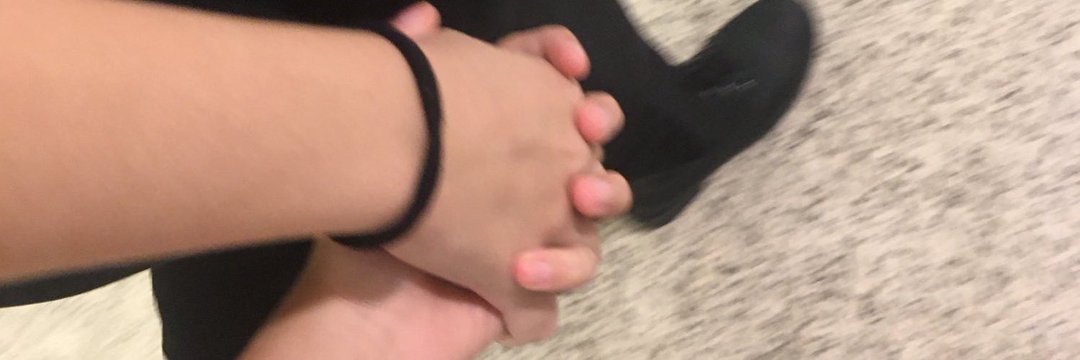 let banner