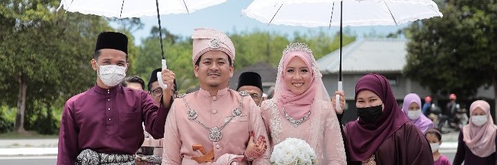 ach_ik's profile banner image