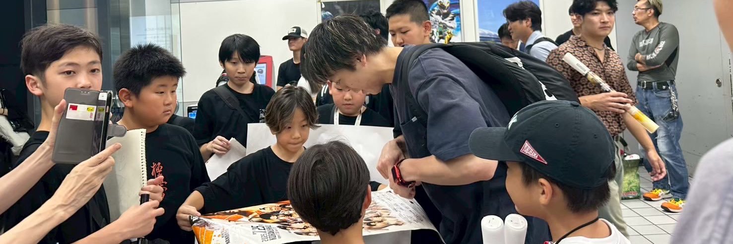sane_kick's profile banner image