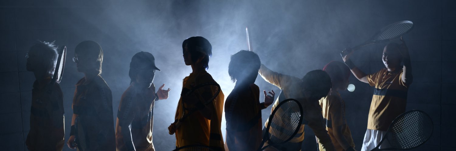 MzmdE's profile banner image