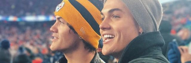 dolanloverr28's profile banner image