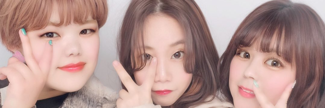 __ri0617's profile banner image