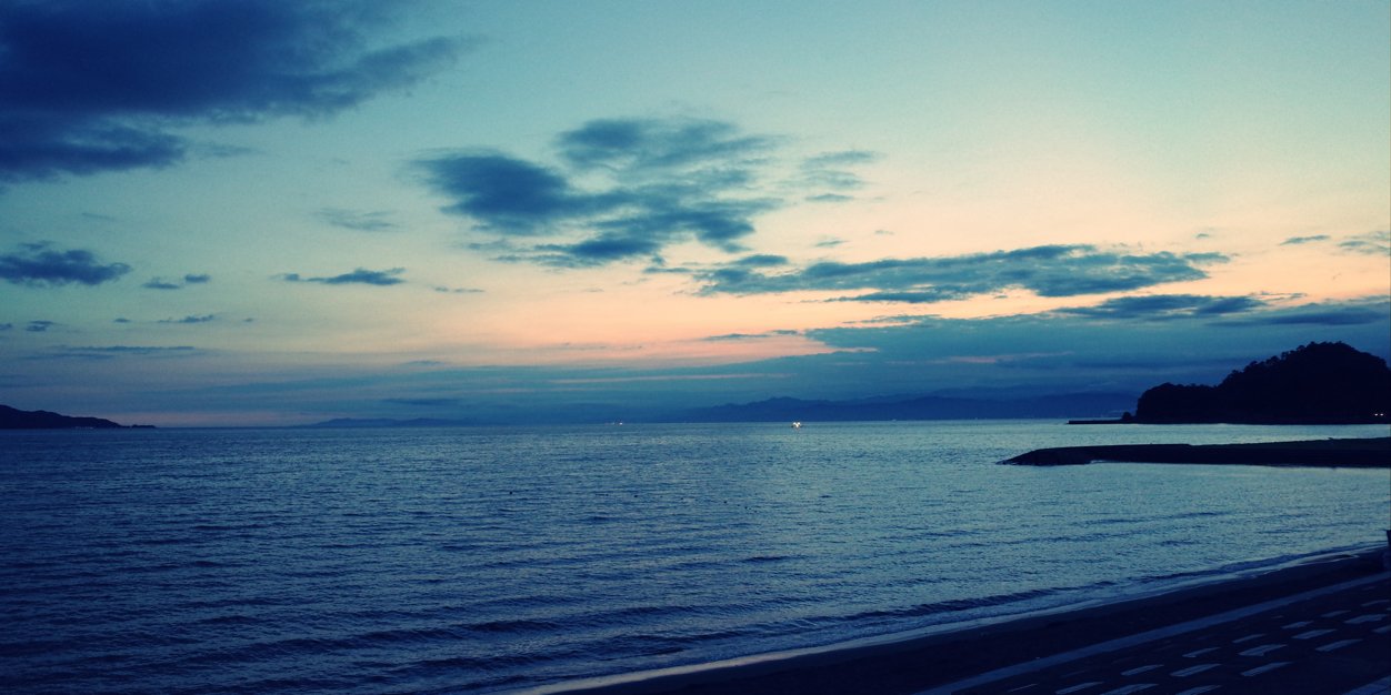 mi_zo3's profile banner image