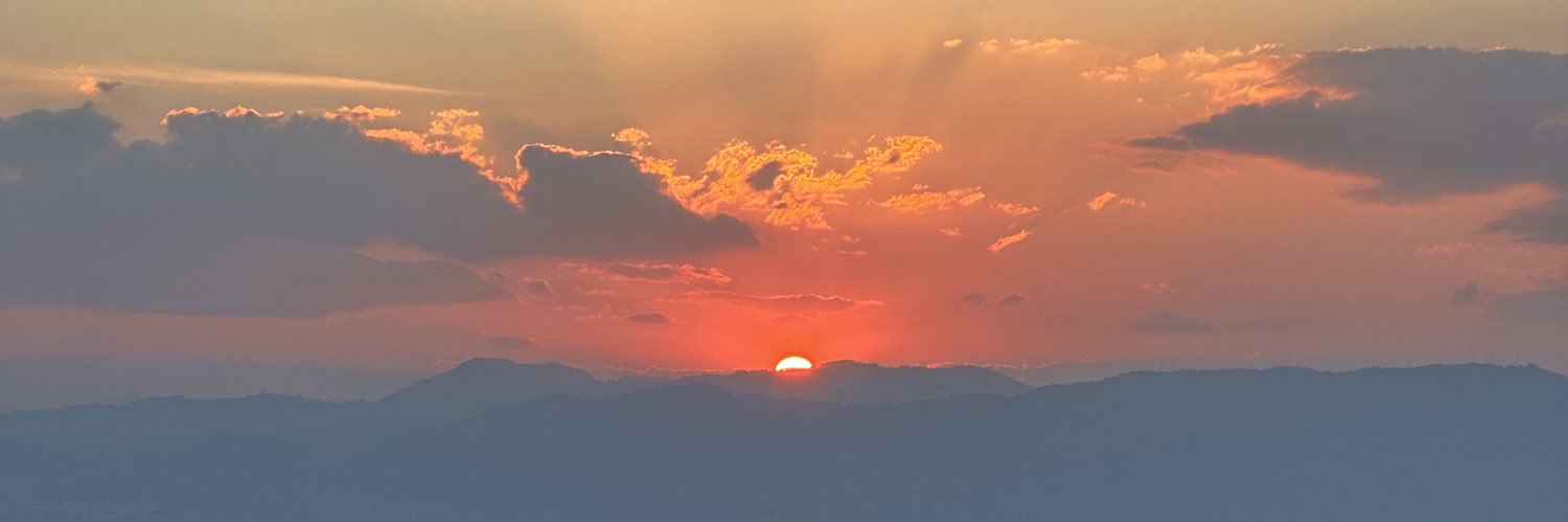 sesolares's profile banner image