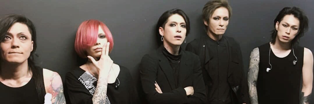 elyn_ch__'s profile banner image