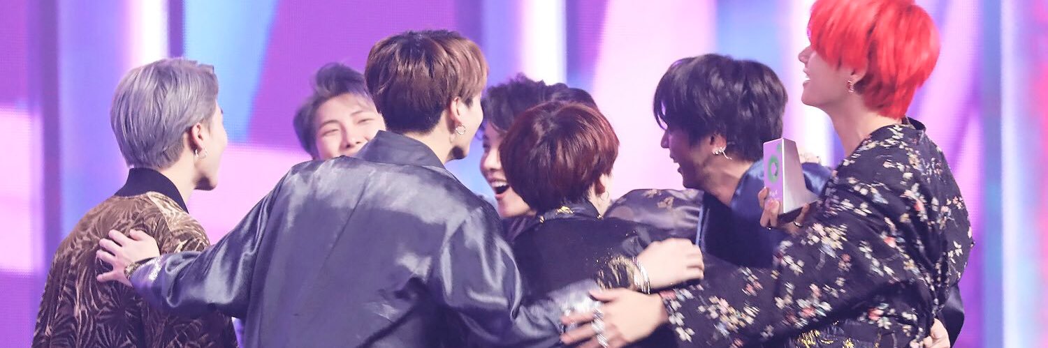 yiting1031's profile banner image