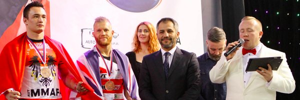 oneravara Profile Banner