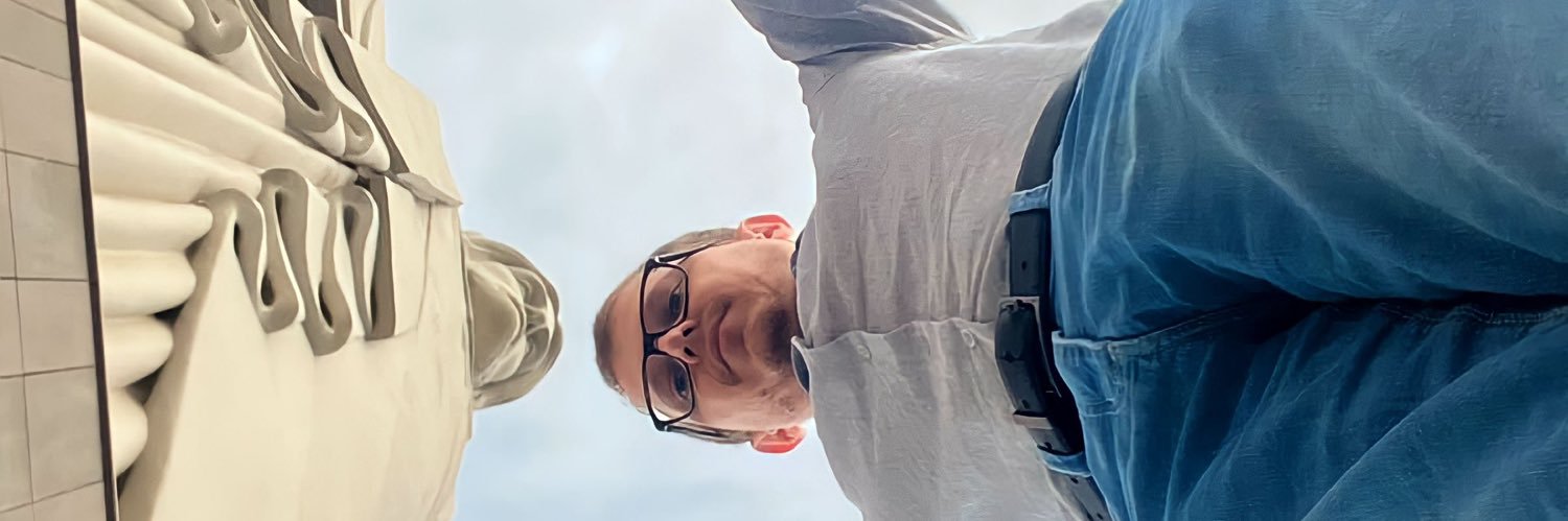 fhgiaretta's profile banner image