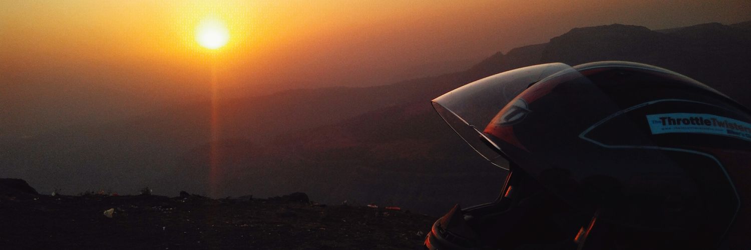 vATsal_t's profile banner image