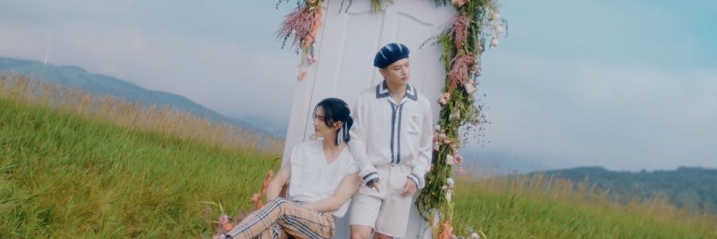 monniestay's profile banner image