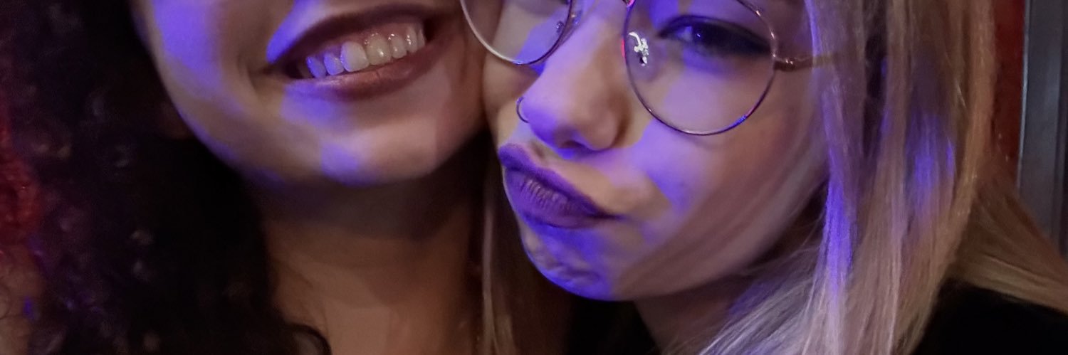sixofdaisy's profile banner image