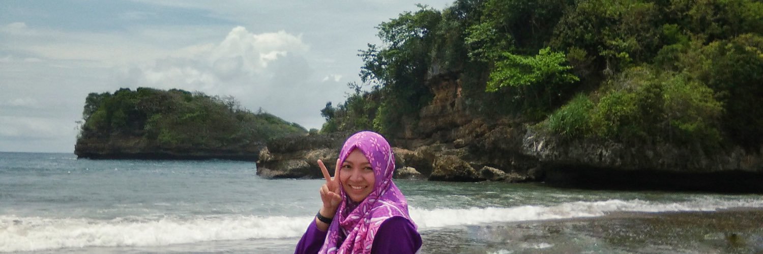 faRiiezaa's profile banner image