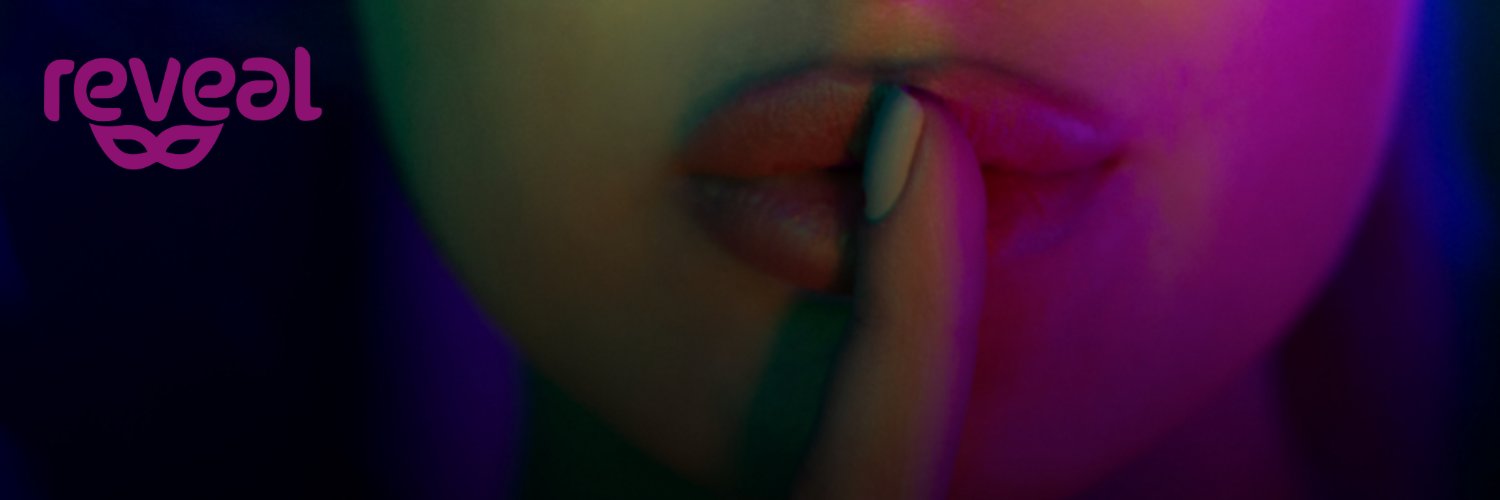 Reveal banner