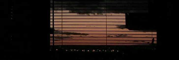 uz banner