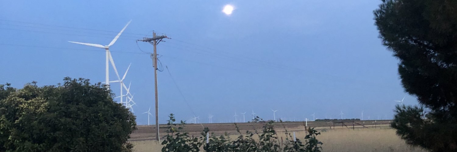 lahollow's profile banner image