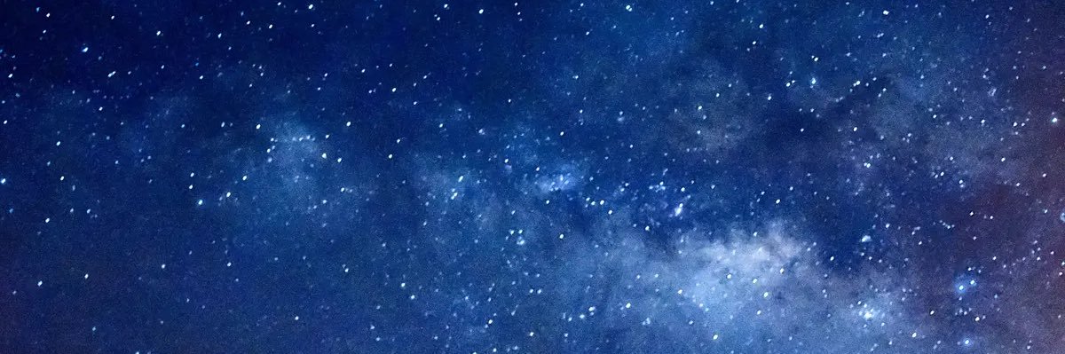 lunedemarin's profile banner image