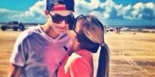 LauraDaniela_19's profile banner image