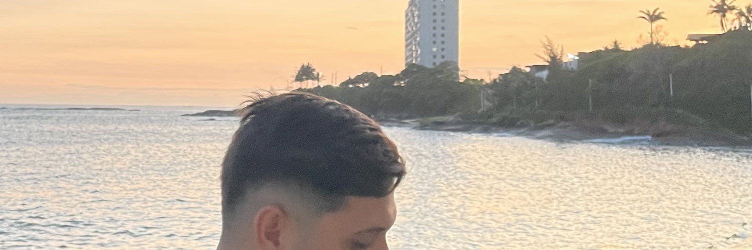menezes_camilo's profile banner image