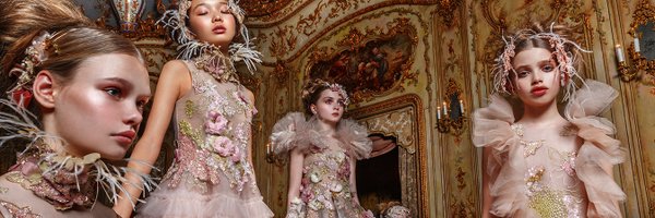 MischkaAoki Profile Banner