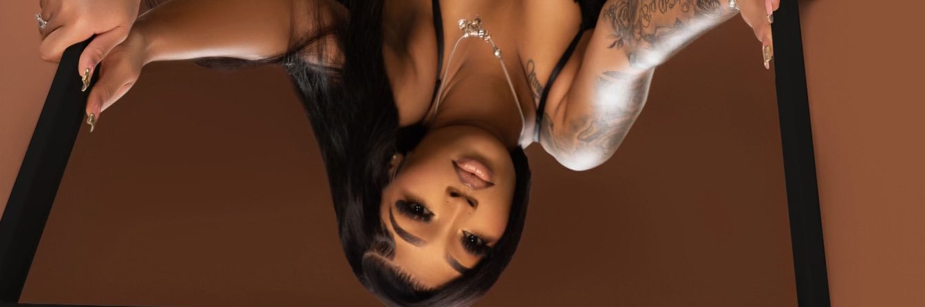 Shaniya banner