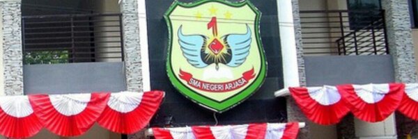 SMAJAku Profile Banner