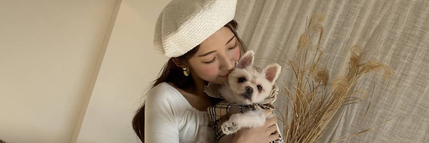 coiharin's profile banner image