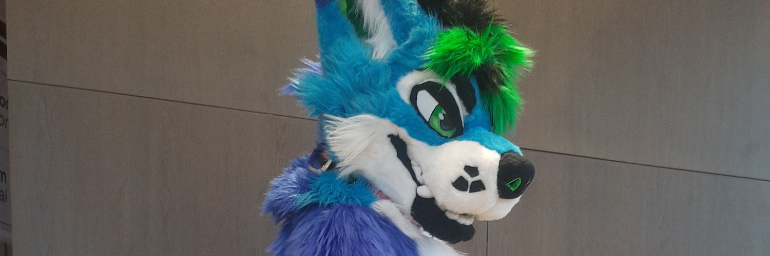 Russelldafox's profile banner image