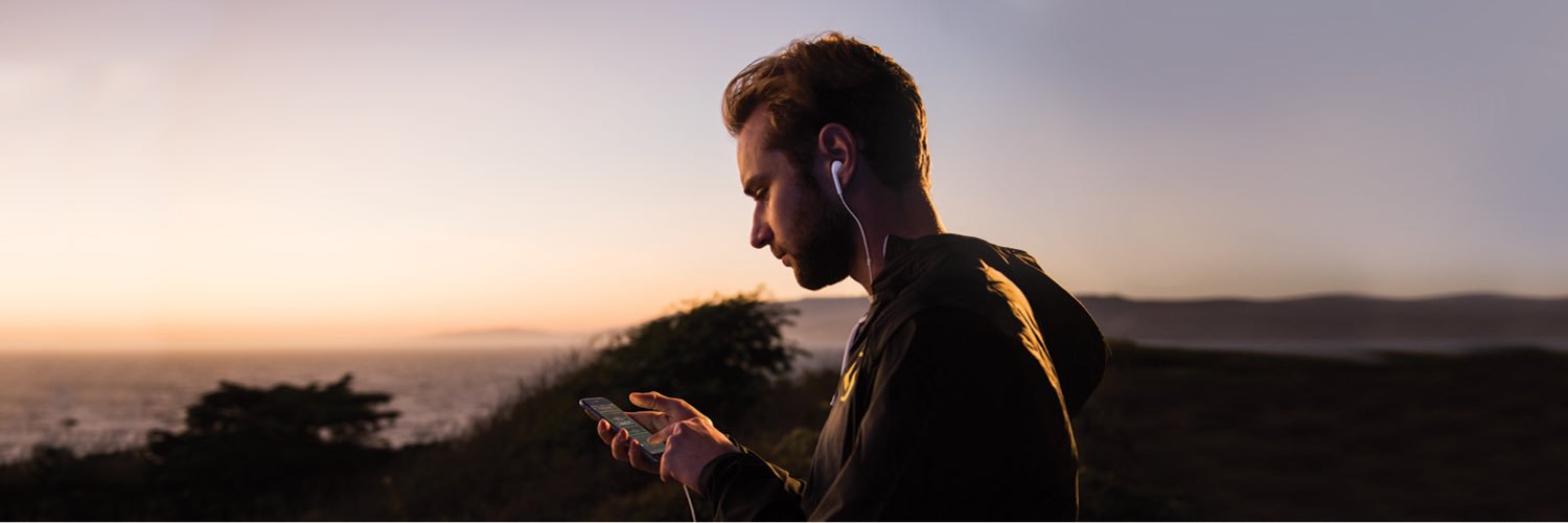 TuneInRadioApp's profile banner image