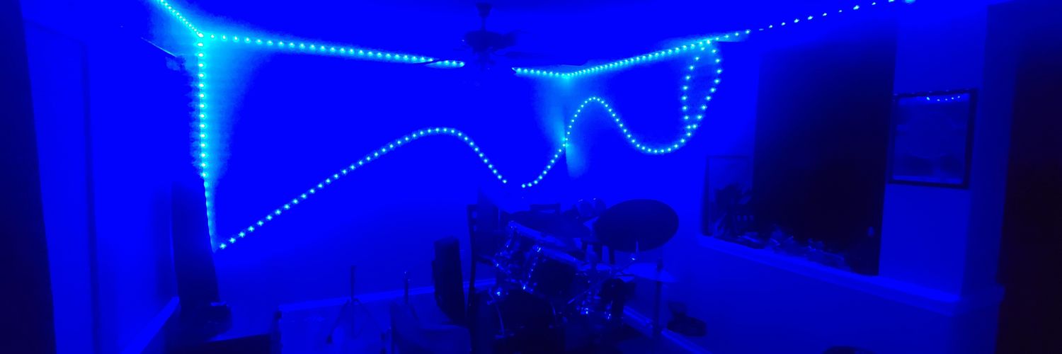 trace_mondell's profile banner image