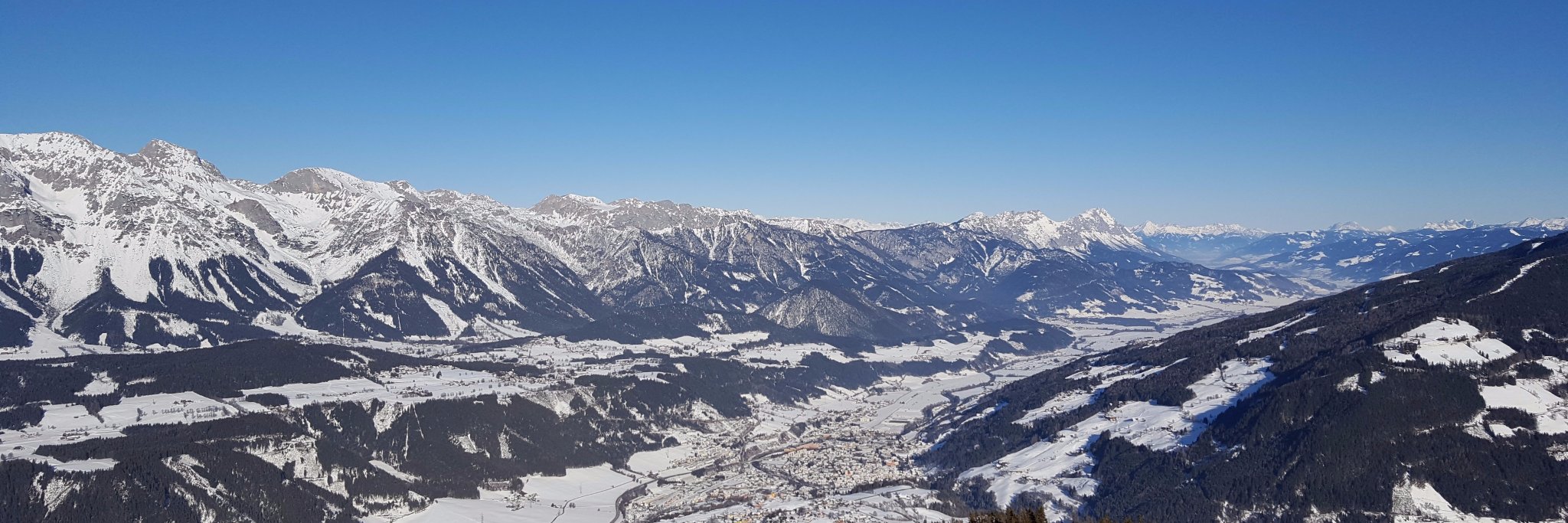 Jonathan Jones banner