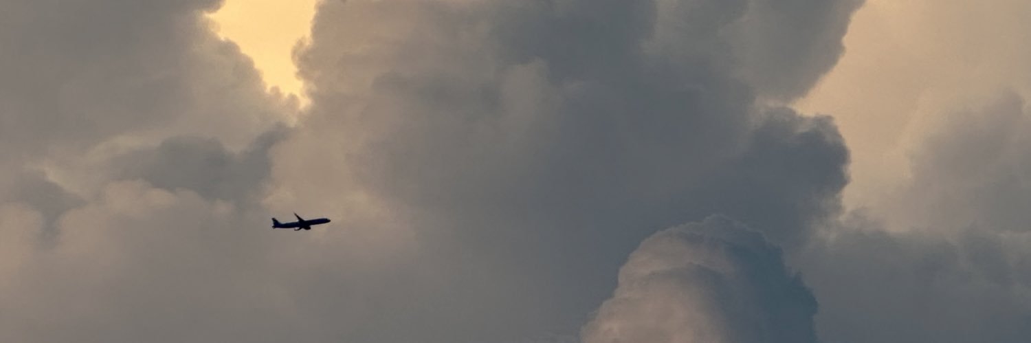 g__np's profile banner image