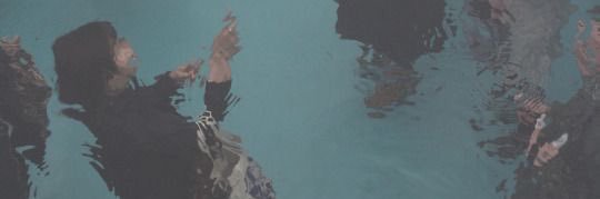 adlynon's profile banner image