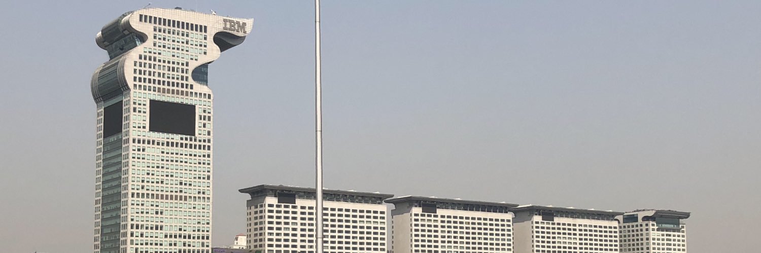 yixinxin156's profile banner image