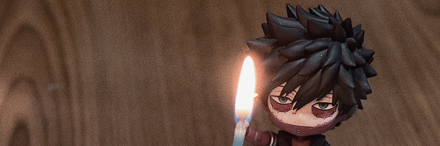 ヒトミ🪻's banner
