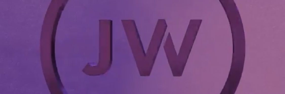 Gracie :) 🇨🇦/🇬🇧 banner