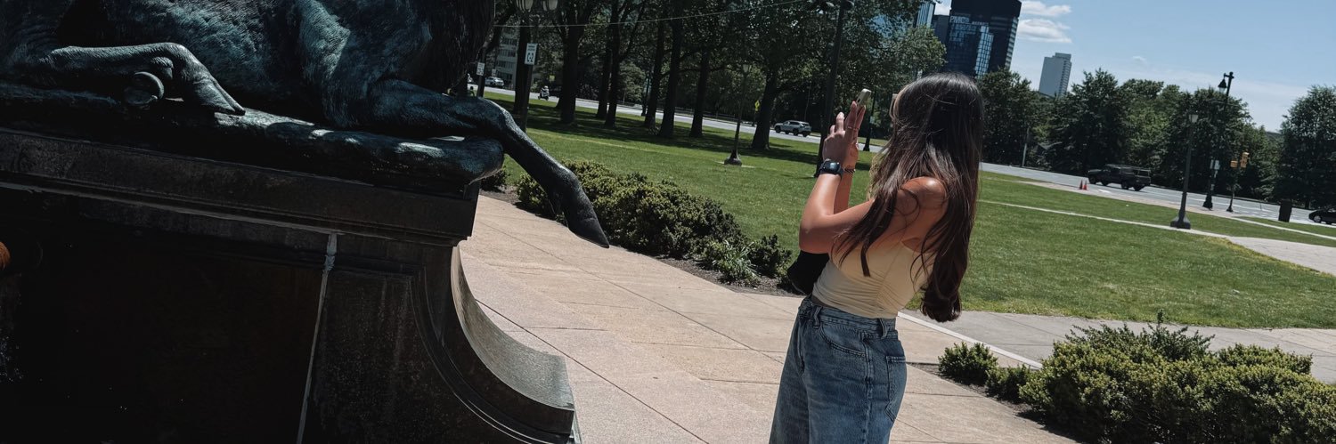_Lucyann22's profile banner image